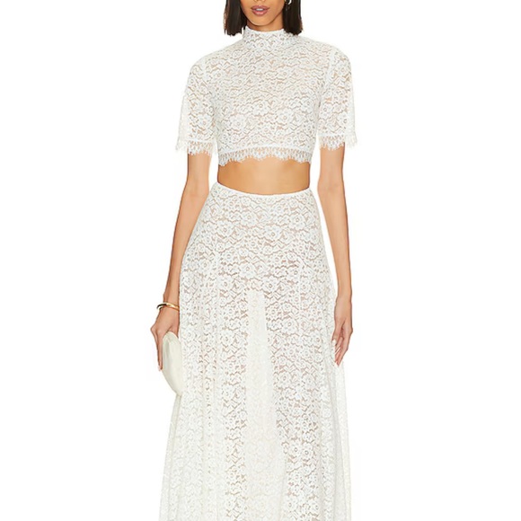 Lovers and Friends Skirt and Top in white Lace 2piece Set 
Skirt  XS 
Top S - Picture 1 of 8
